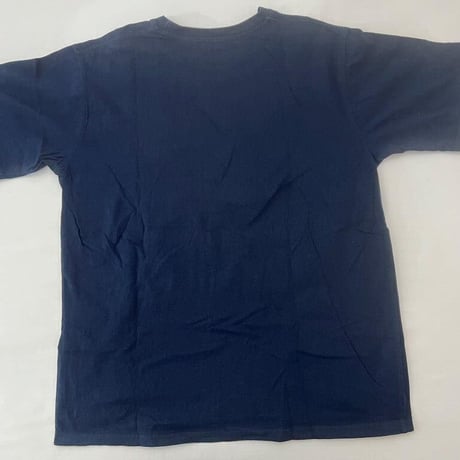 CONVRSE  Ｔシャツ　　紺色
