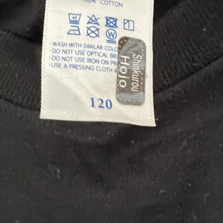 Tシャツ