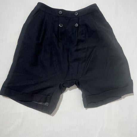 ハーフパンツ