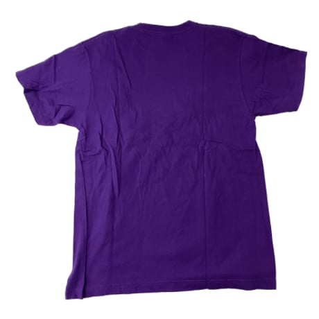 紫Ｔシャツ