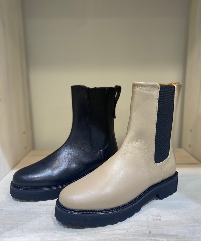 ATELIER BRUGGE/ レザー サイドゴア タンクブーツ Mサイズ　牛革 ATELIER BRUGGE レザー サイドゴア タンクブーツ 牛革 サイズM atelier