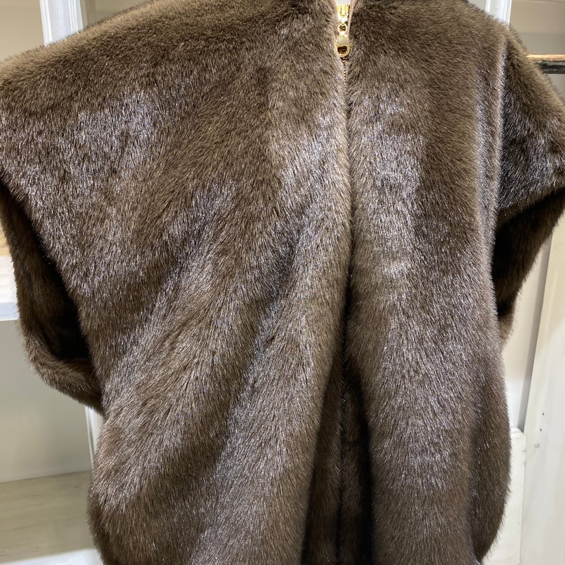 パシオーネ プードルファーベスト mal．レレレさん購入 パシオーネ プードルファーベスト mal．レレレさん購入 - メルカリ