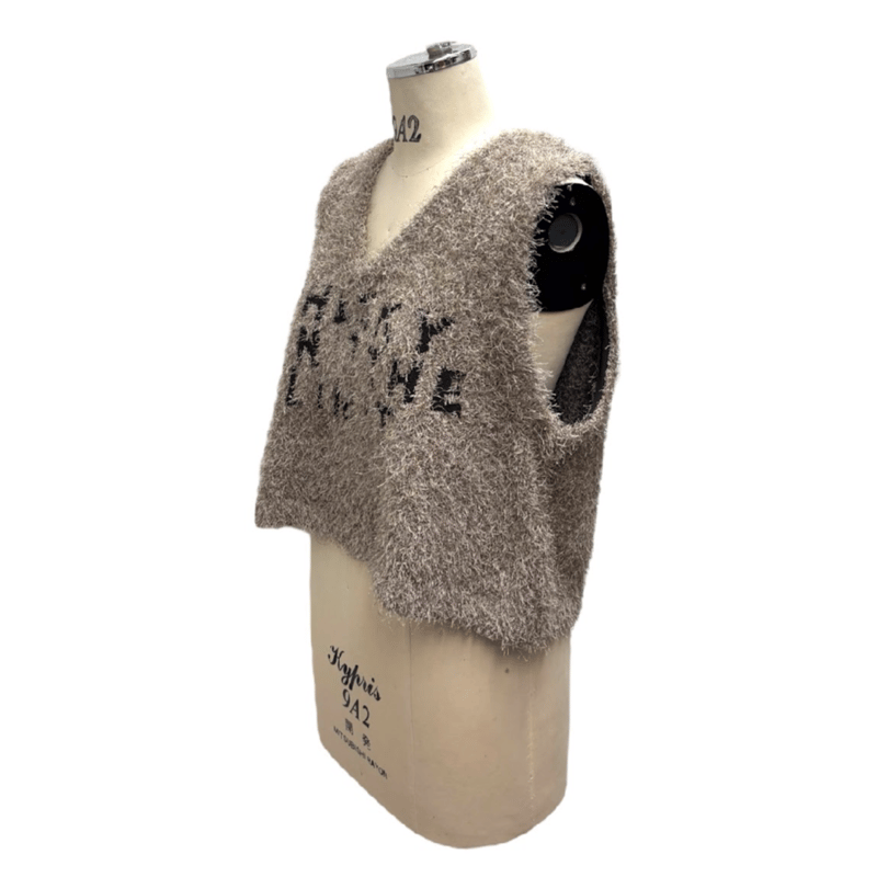 べーやん 先行予約分『ayane（アヤン）』ロゴ入りダンスヤーンニット