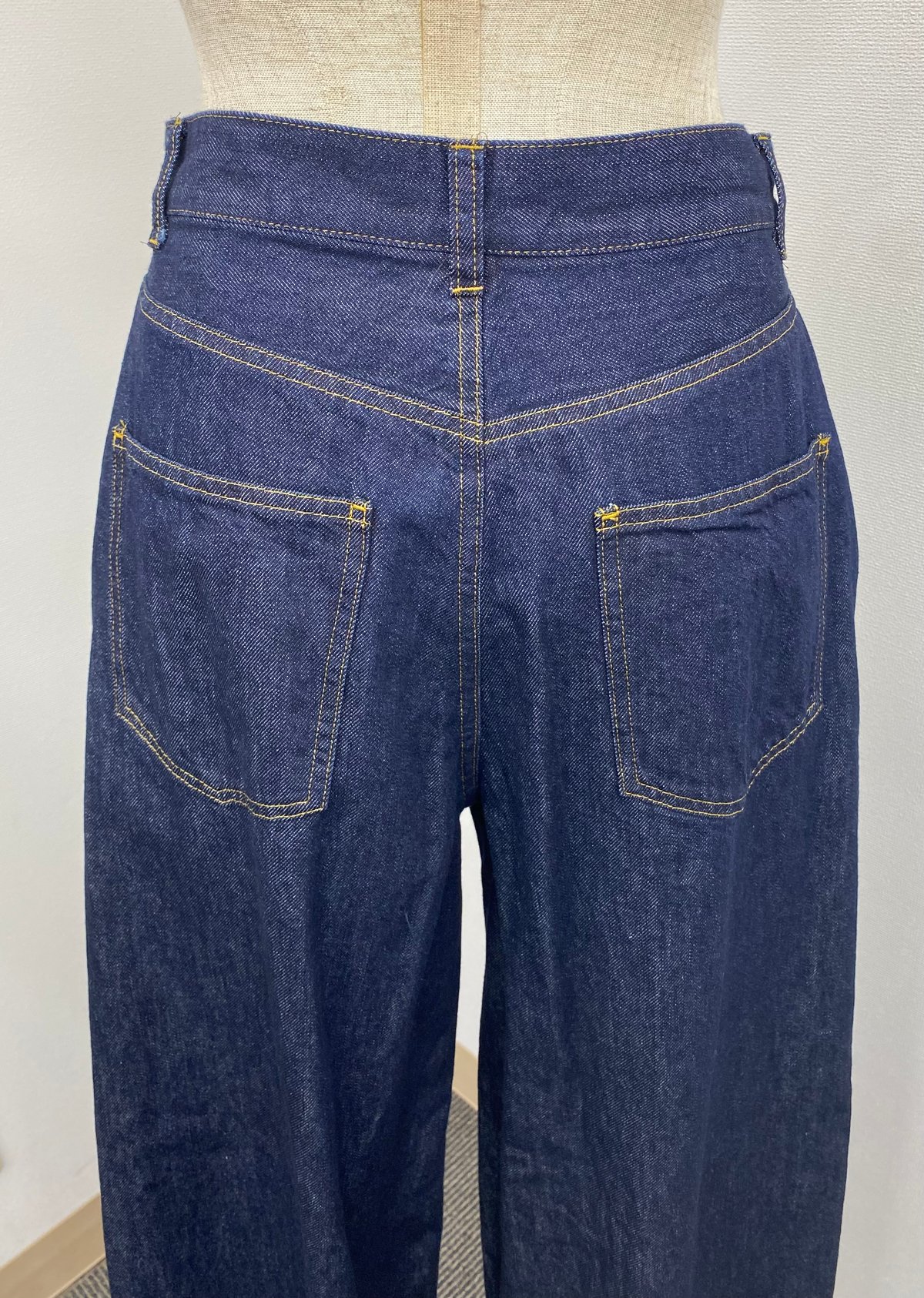 cafune（カフネ）』タックワイドジーンズ | ルルドオンライン