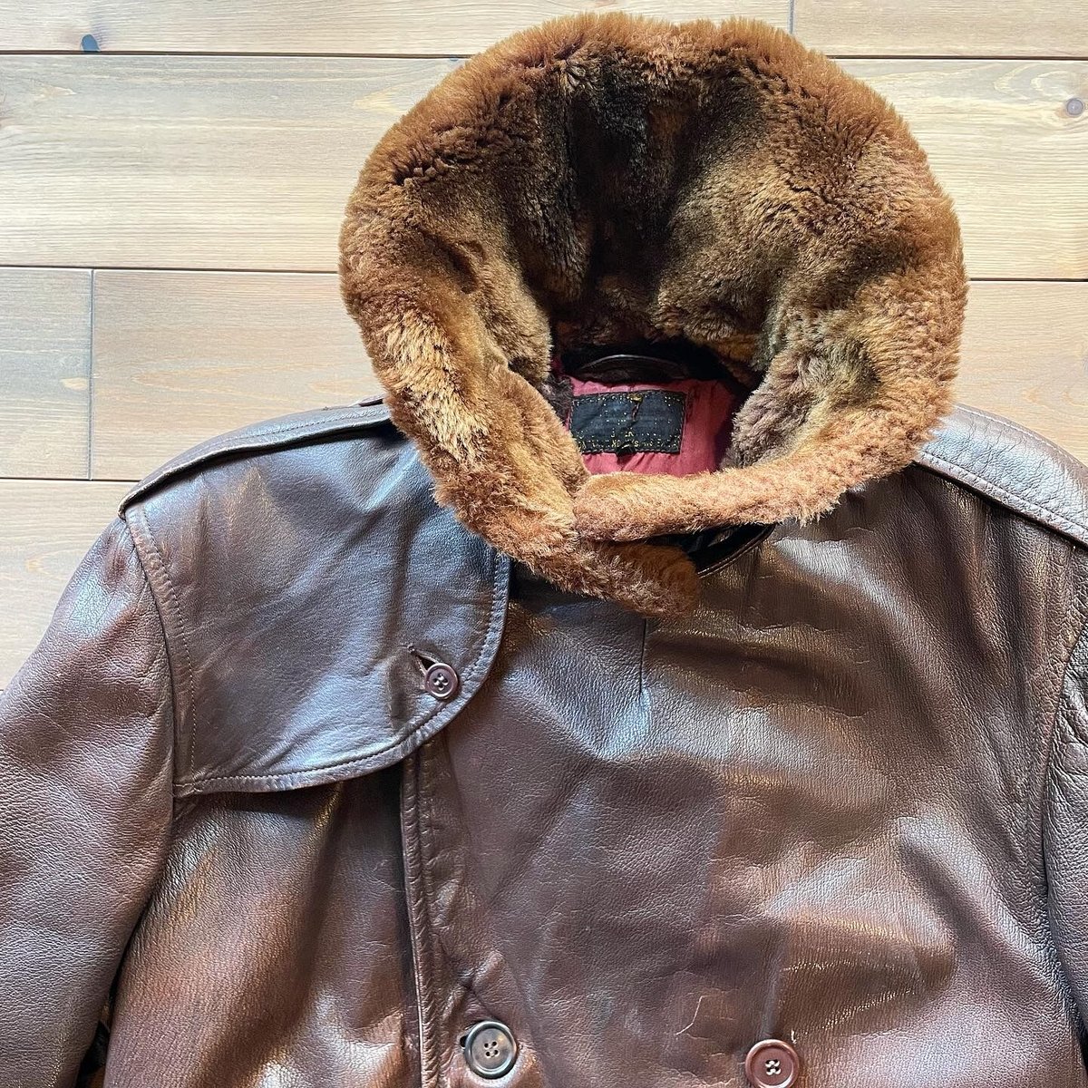 's USN MF leather coat   ARGO