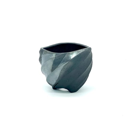 沖誠　鉢 沖誠 / SPIIRAL_SILVER_15 / 約φ15.2cm / 植木鉢 – ハチラボ