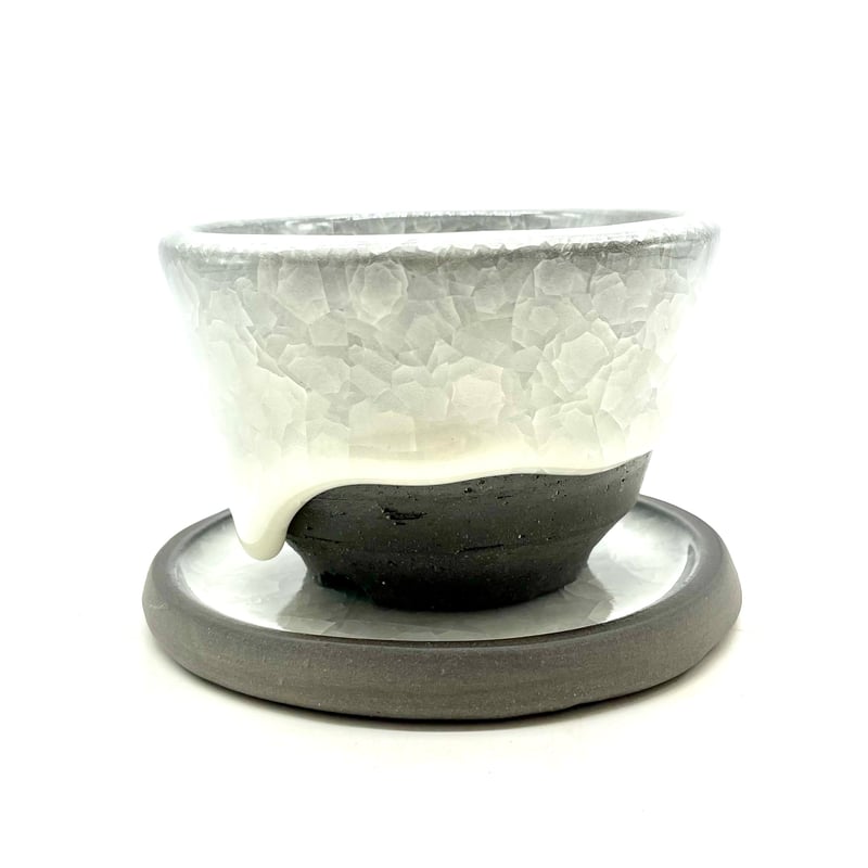 中国　冰裂貫入四方皿　宋時代　木箱付き XG5-5 中国 冰裂貫入四方皿 宋時代 木箱付き XG5-5（氷裂貫入釉 | 陶芸