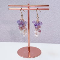 藤の気品─あなたの魅力が、もっと溢れ出す─