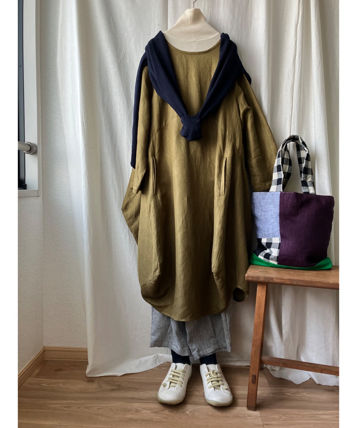 美品 Y’s ヨウジヤマモト 2023AW ヘリンボーン ワンピース 変形 変形裾のワンピース（長袖 カーキヘリンボーン） | Happy Dot