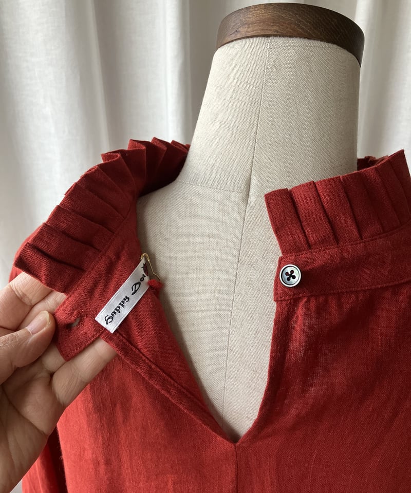 美品ユニ BOYANG-LINEN Aラインシャツワンピース 赤 ユニ BOYANG-LINEN Aラインシャツワンピース 赤 F qi3 - メルカリ