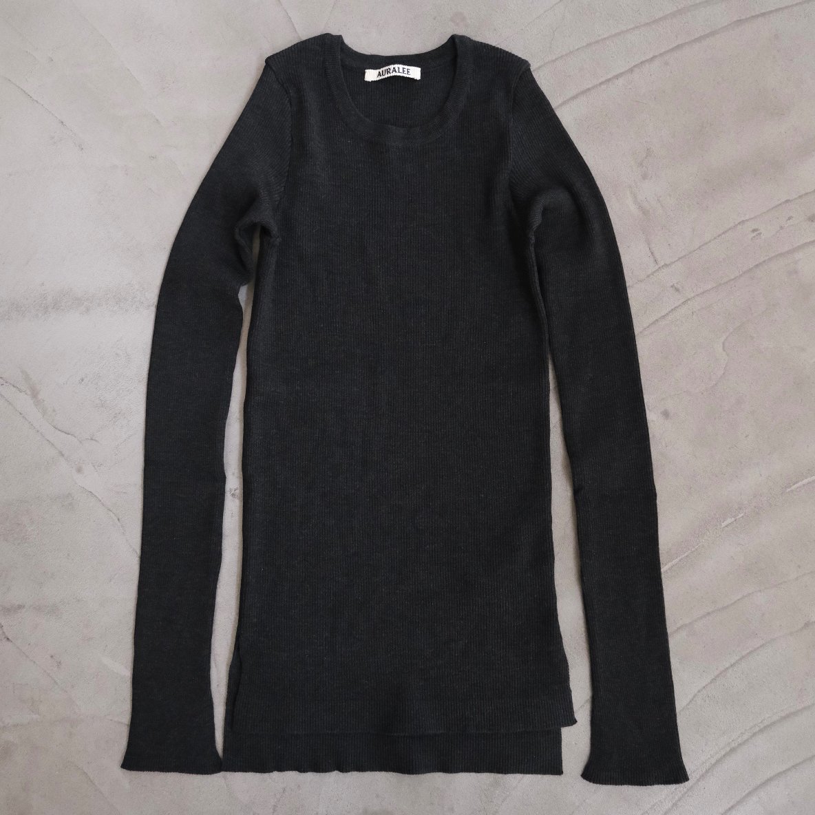 AURALEE｜SUPER FINE WOOL HIGH GAUGE RIB KNIT P/O