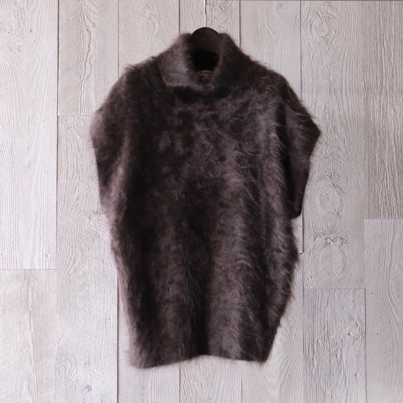 BLAMINK | カシミヤファータートルネックベスト | VINCENT & MIA ONL