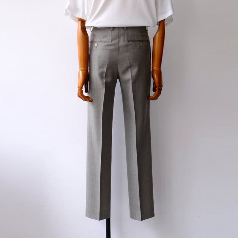 AURALEE | BLUEFACED WOOL TWO-TUCK SLACKS | VINC