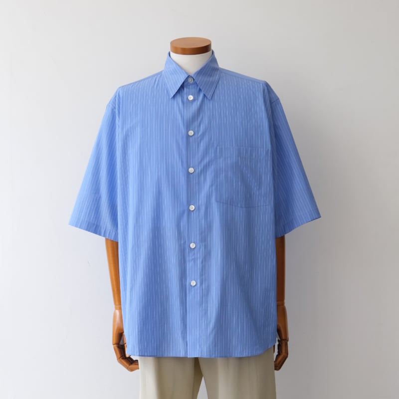 AURALEE|SUVIN HIGH COUNT CLOTH STRIPE HALF SLEE AURALEE|SUVIN HIGH COUNT CLOTH STRIPE HALF SLEE