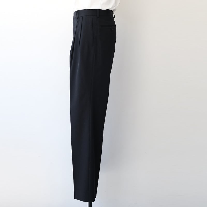 AURALEE｜LIGHT WOOL MAX GABARDINE TWO-TUCK SLACK