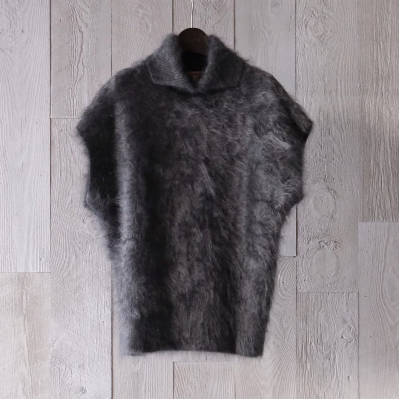 BLAMINK | カシミヤファータートルネックベスト | VINCENT & MIA ONL