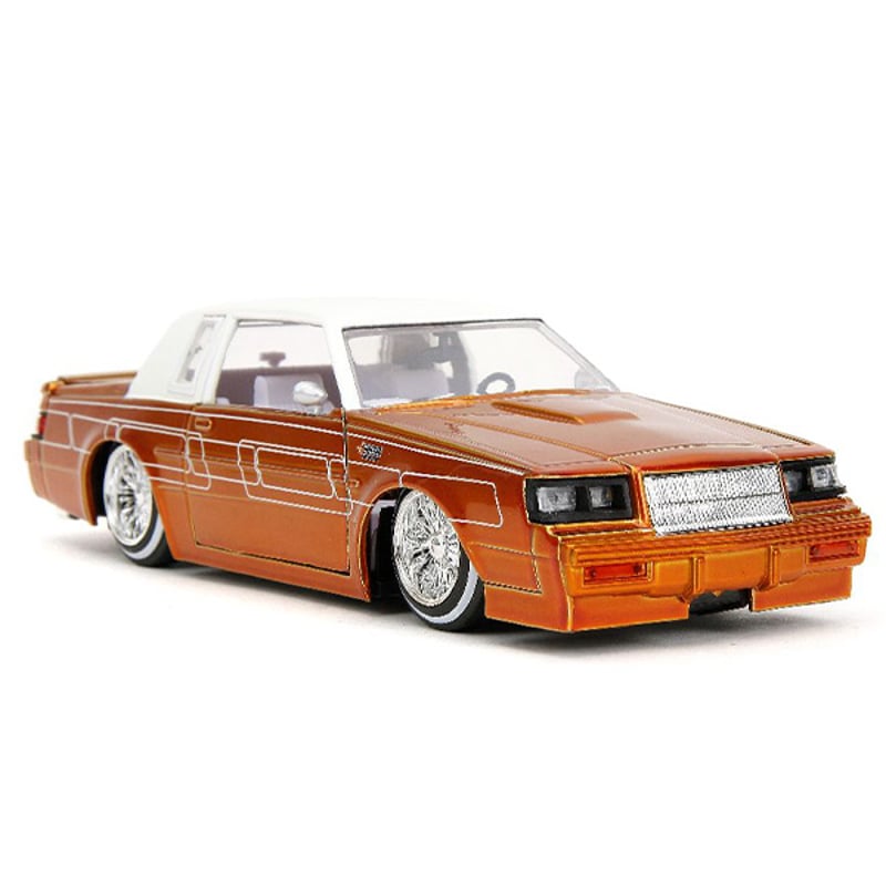 JADATOYS 1:24 BTM 1987 Buick Grand National ミニカ