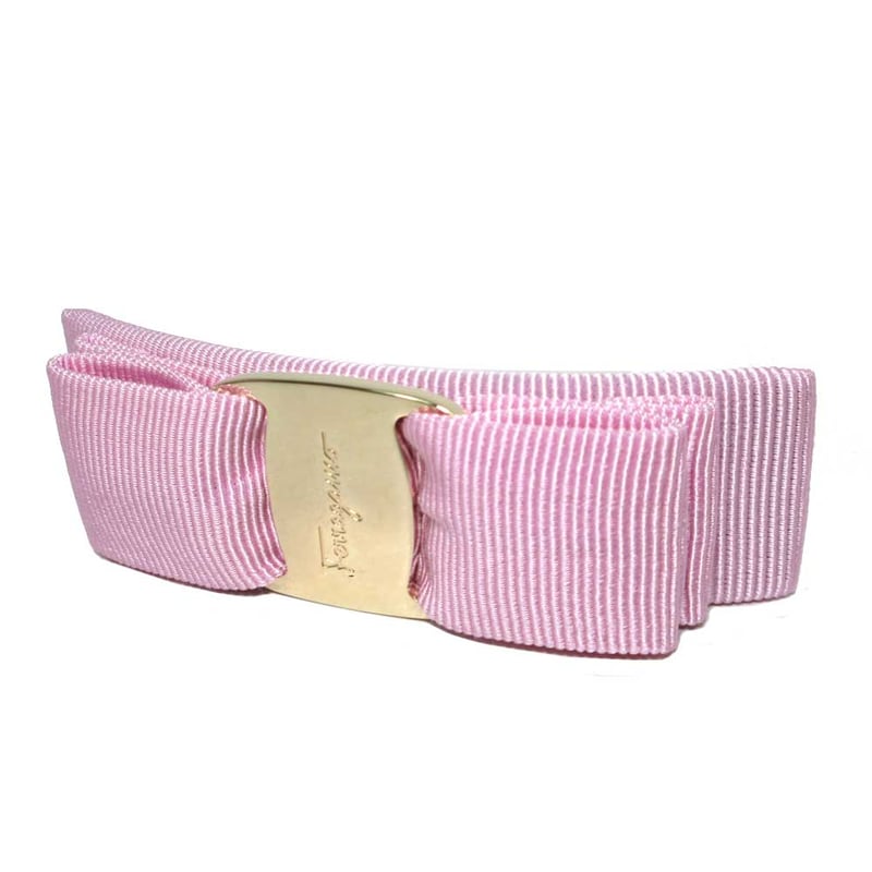 フェラガモ　ピンクリボン型ヘアピン フェラガモピンクリボン型ヘアピン