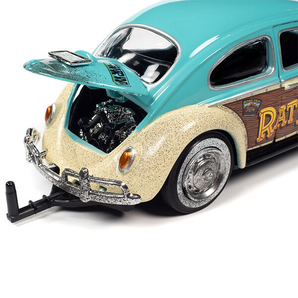 AUTO WORLD 1:24 RAT FINK 1966 VW Beetle w/Tear