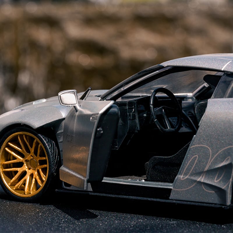 ミニカー I LOVE THE 2000&#39;s 2009 NISSAN GT-R (R35) Amazon | JADA TOYS 1:24 I LOVE THE 2000's 2009 NISSAN GT-R