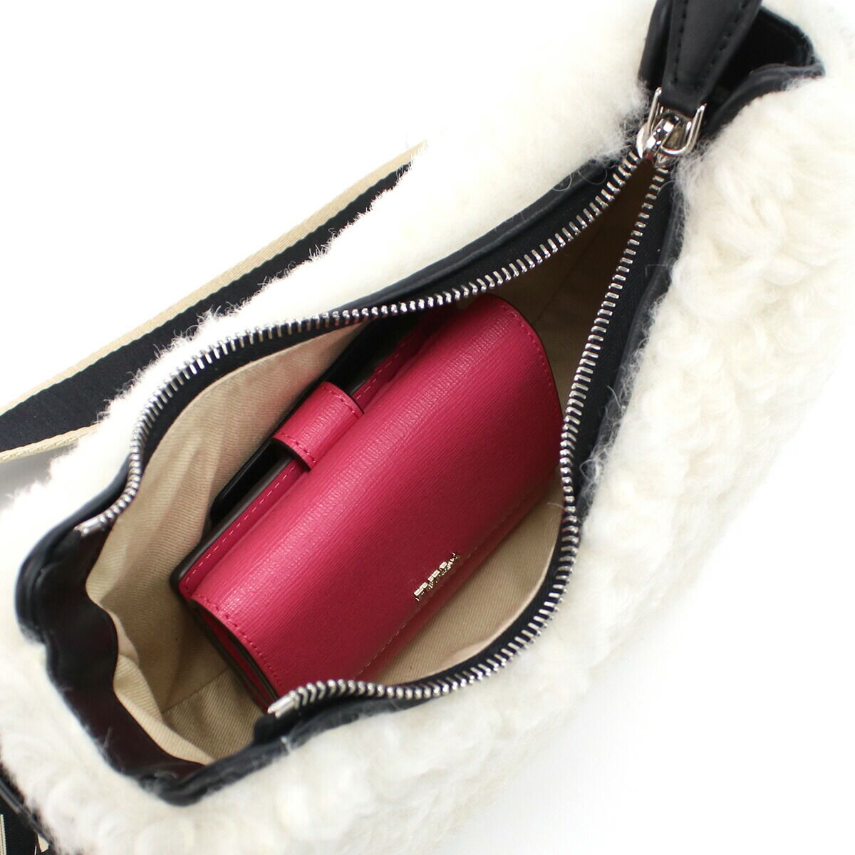 マルニ MARNI 斜め掛け ショルダーバッグ ブランド もこもこ