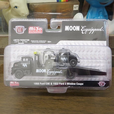 M2 MACHINES 1:64 MOON EQUIPPED 1956 Ford COE & 1932 Ford 3 Window Coupe 【ムーンアイズ】ミニカー