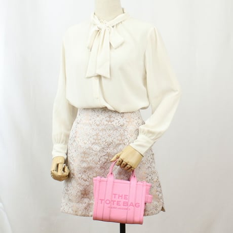 マークジェイコブス MARC JACOBS THE MICRO TOTE トートバッグ　ブランド H053L01RE22　691 FLURO CANDY PINK ピンク系
