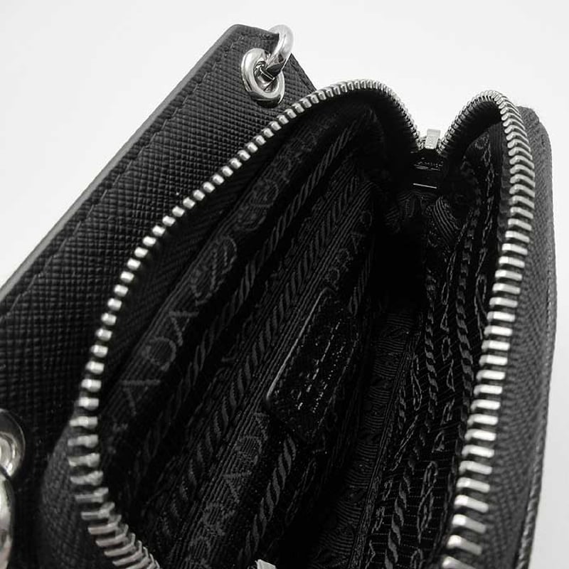 プラダ ポーチ PRADA ナイロン トラップ付 ミニポーチ 斜め掛け プラダ ポーチ PRADA ナイロン トラップ付 ミニポーチ 斜め掛け
