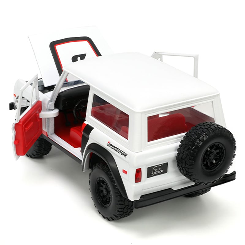 JADATOYS 1:24 JUST TRUCKS w/RACK & WHEELS 1973