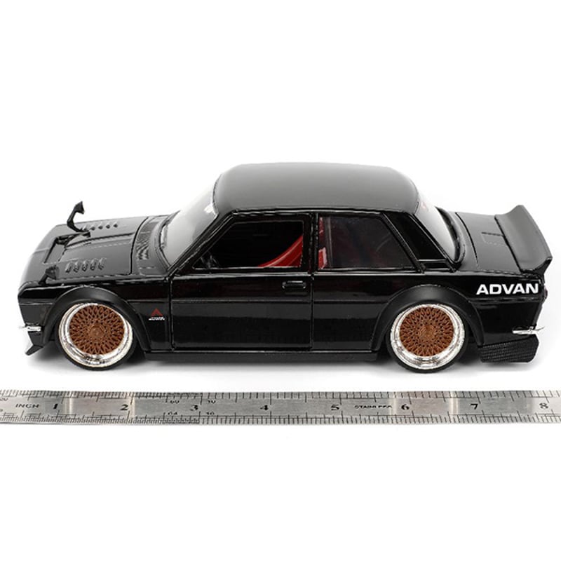 JADATOYS 1:24 JDM TUNER 1973 Datsun 510 Advan ミ