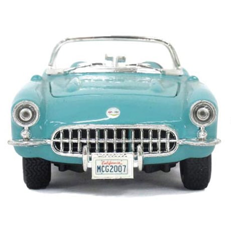 1:24 1957 CHEVROLET CORVETTE ミニカー【Maisto】