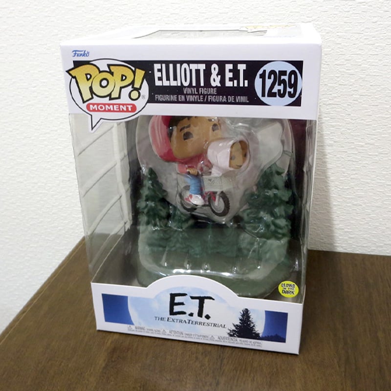 販売 POP! MOMENT ICONS VINYL FIGURE E.T. ELLIOTT & E.T. 【FUNKO