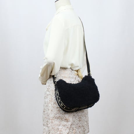 マルニ MARNI 斜め掛け ショルダーバッグ ブランド もこもこ SBMP0128Q0　LM071　00B99 ブラック