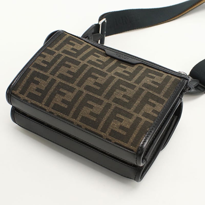 ✨FENDI フェンディ ダブルバゲット ブラウンジャカードFF 斜め掛け 