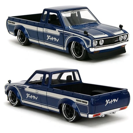 JADATOYS 1:24 JDM TUNERS 1972 Datsun 620 Pickup Truck ミニカー