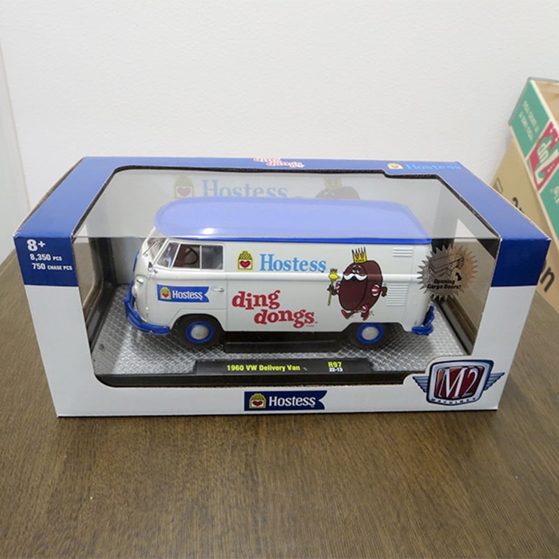 M2 MACHINES HOSTESS DING DONGS 1960 Volkswagen