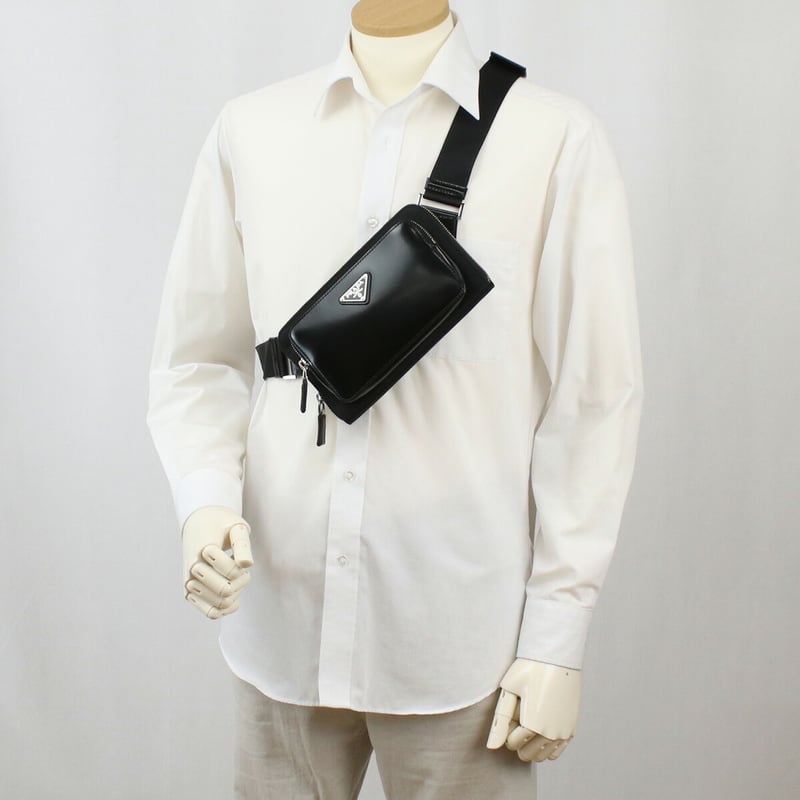 PRADAプラダ メッセンジャーバッグ ショルダーバッグ 黒 イタリア製