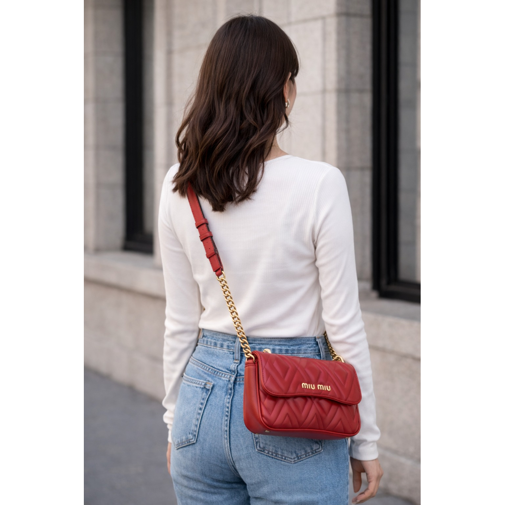 🎀ミュウミュウ ショルダーバッグ MIU MIU キルティング調 2WAY 5BD138