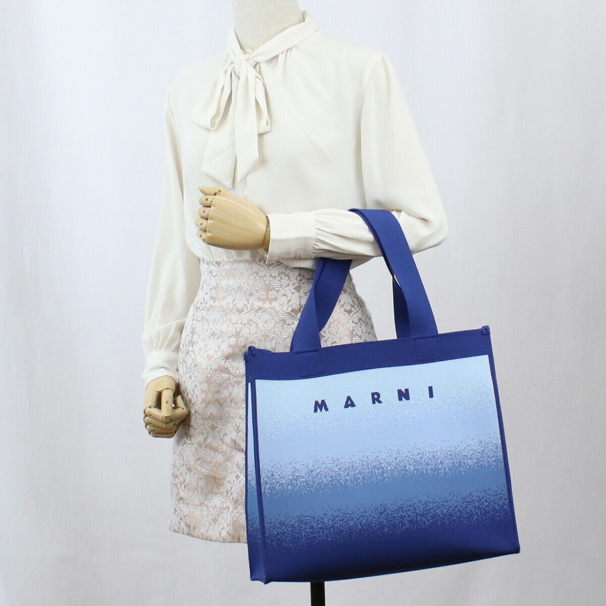 マルニ MARNI トートバッグ ブランド SHMP0076A5 P5506 ZO535
