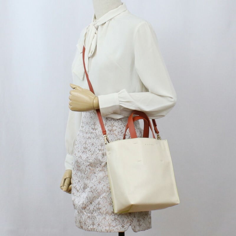 マルニ MARNI トートバッグ ショルダーバッグ 2way SHMP0040Q0 マルニ MARNI トートバッグ ショルダーバッグ 2way SHMP0040Q0