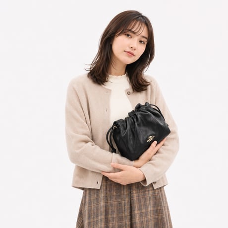 🎀コーチ COACH　フェイ ドローストリング バッグ・キルティング CCZ56 IMBLK