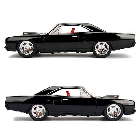 JADATOYS 1:24 BTM 1970 Plymouth Road Runner ミニカー
