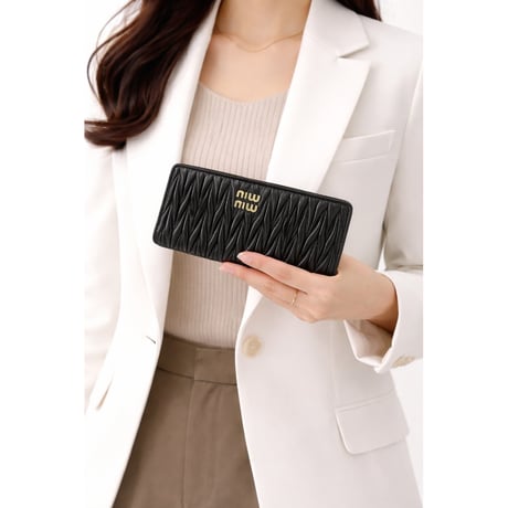 🎀ミュウミュウ MIU MIU PORTAF.G.VERTICALE スリム 二つ折り長財布 5MV027 2FPP F0002 MATELASSE'MIU / NERO アウトレット レディース