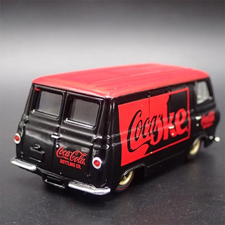 M2 MACHINES 1:64 COCA-COLA 1966 Ford Econoline Van Custom【コカコーラ】ミニカー