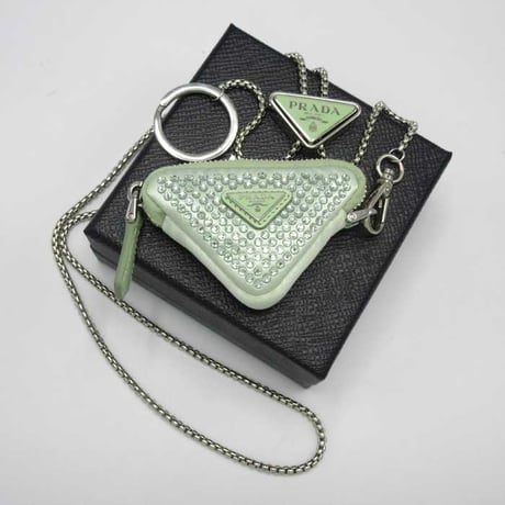 未使用品♡フルフルドシュクル　恐竜モチーフ財布 チェーンクラッチバッグ ITUKL