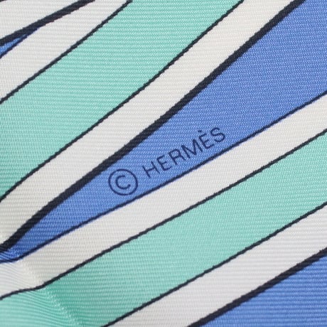 エルメス HERMES レディース－スカーフ ブランド カレ CARRE TWILL 003778S 13 GRAND TRALALA BLEU-ROSE ブルー系 マルチカラー