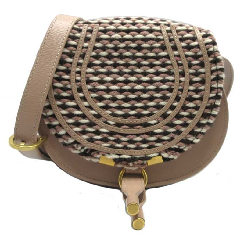 【新品】クロエ バッグ ショルダーバッグ Chloe Marcie ニット スモール サドルバッグ 斜め掛け CHC23WS680L65 28U (ノマドベージュ) レディース アウトレット 送料無料 クロエ ショルダーバッグ Chloe ニット スモール サドルバッグ