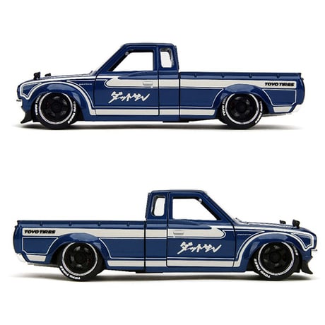 JADATOYS 1:24 JDM TUNERS 1972 Datsun 620 Pickup Truck ミニカー