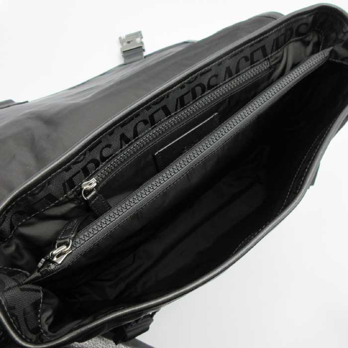 ヴェルサーチェ ショルダーバッグ VERSACE ファブリックナイロン  