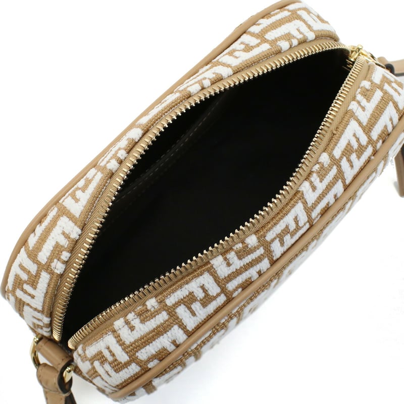 フェンディ FENDI 斜め掛けショルダー 8BS077 APZQ F1MB1 フェンディ FENDI 斜め掛けショルダー 8BS077 APZQ F1MB1